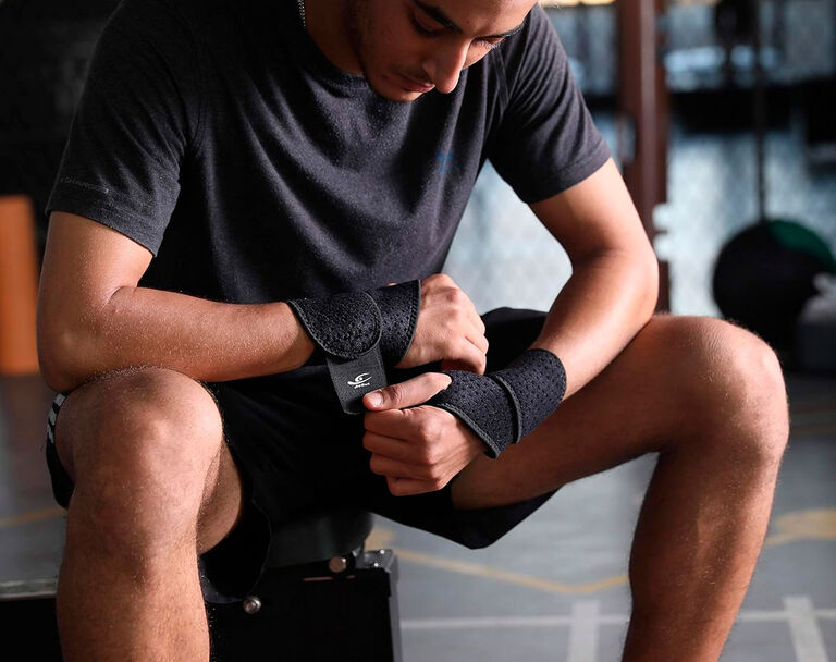 Heavy Duty Weightlifting Hooks with Wrist Straps